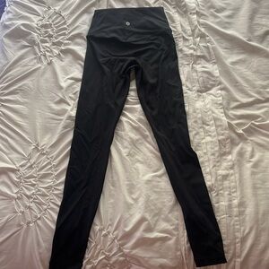Black lululemon leggings